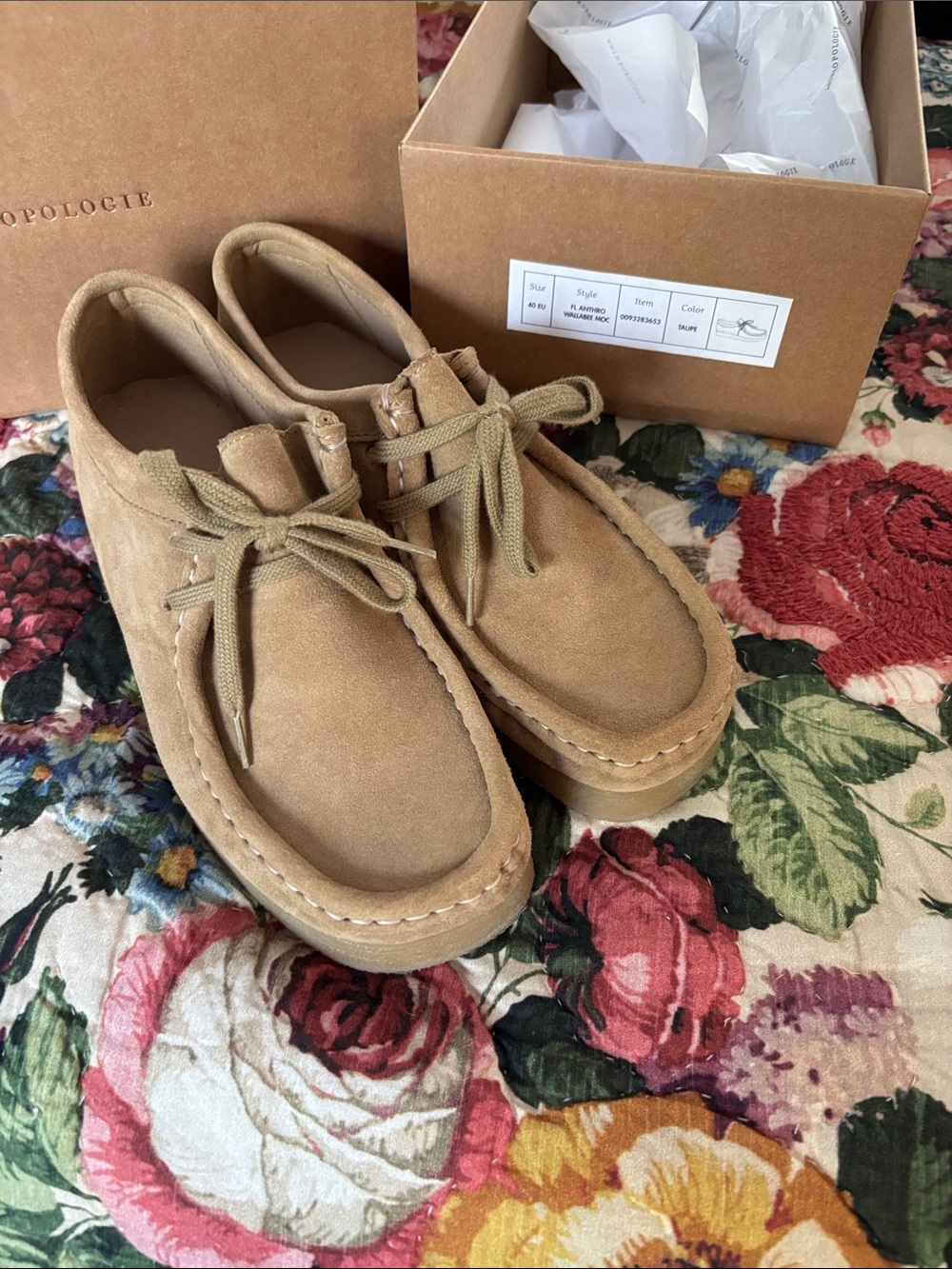 Anthropologie Women's Suede Moccasin Shoes in Tan